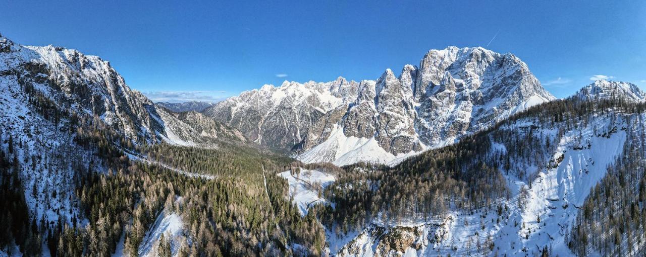 Erjavceva Mountain Hut At Vrsic Pass Hotel Kranjska Gora Ngoại thất bức ảnh