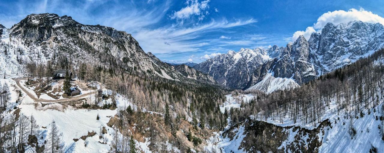 Erjavceva Mountain Hut At Vrsic Pass Hotel Kranjska Gora Ngoại thất bức ảnh