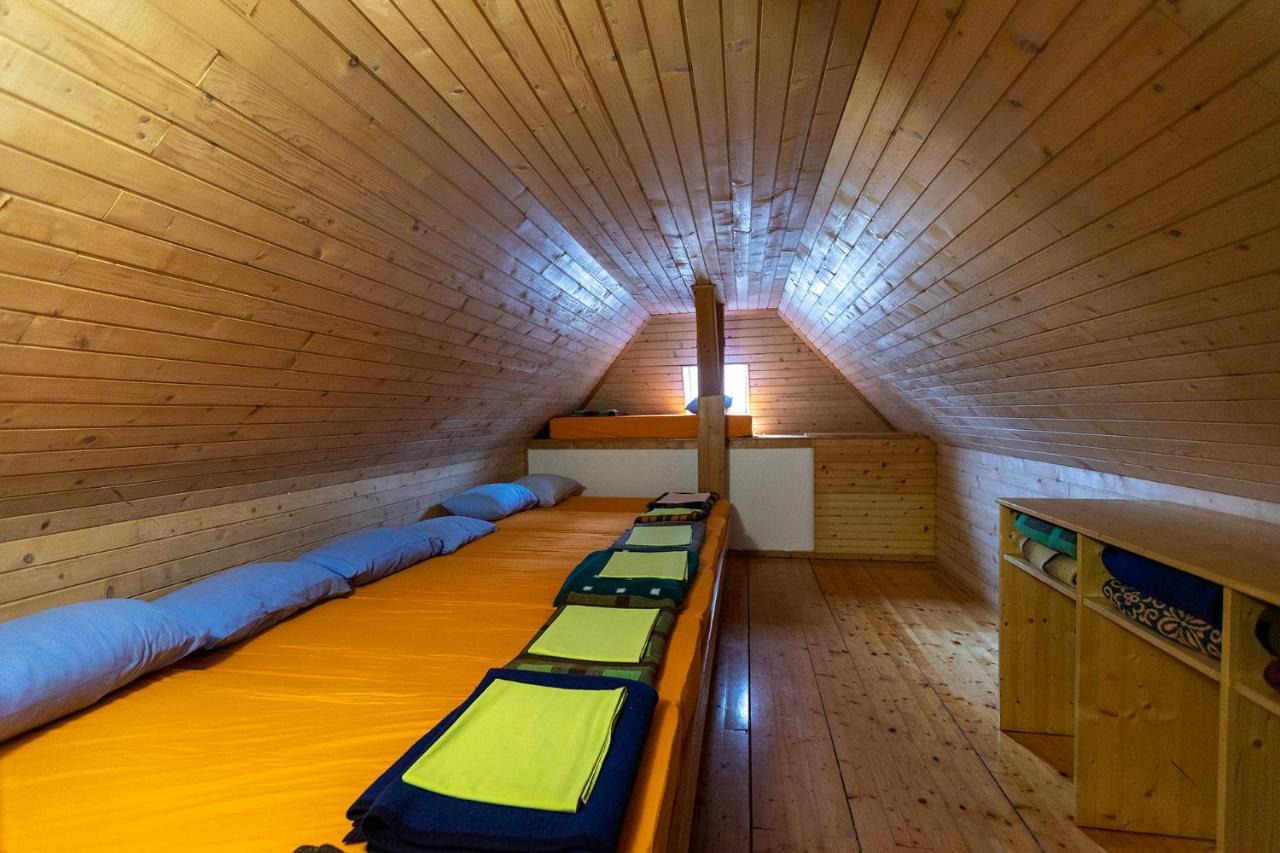 Erjavceva Mountain Hut At Vrsic Pass Hotel Kranjska Gora Ngoại thất bức ảnh