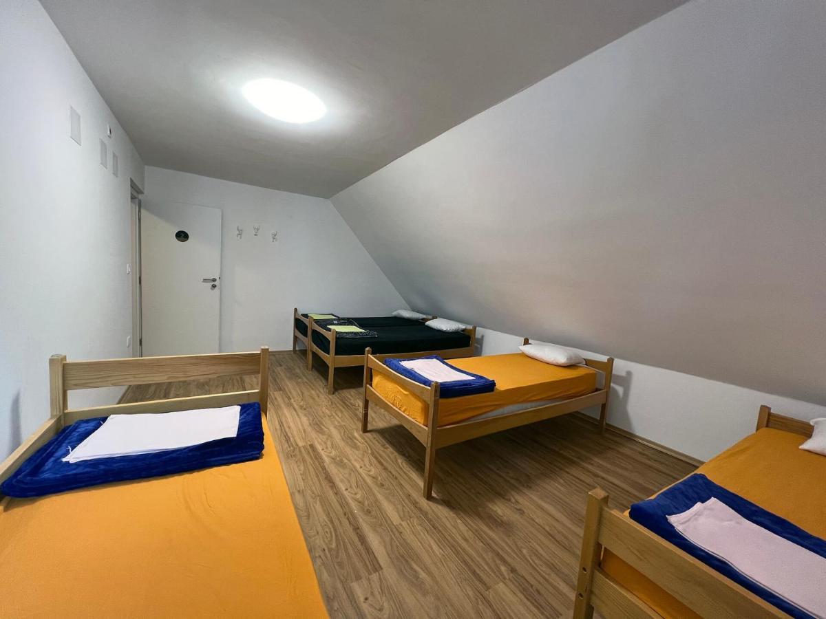 Erjavceva Mountain Hut At Vrsic Pass Hotel Kranjska Gora Ngoại thất bức ảnh