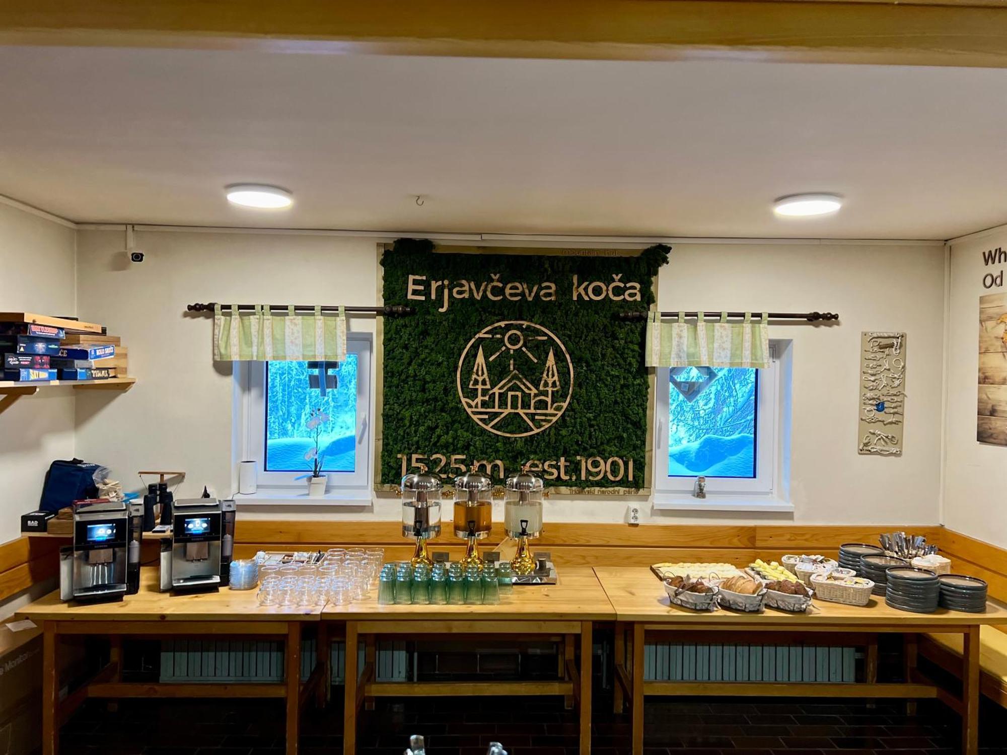 Erjavceva Mountain Hut At Vrsic Pass Hotel Kranjska Gora Ngoại thất bức ảnh